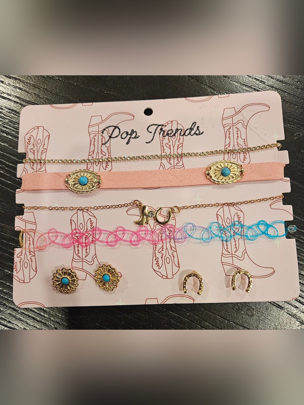 NEW Pop Trends Jewelry Set - Picture 10 of 11